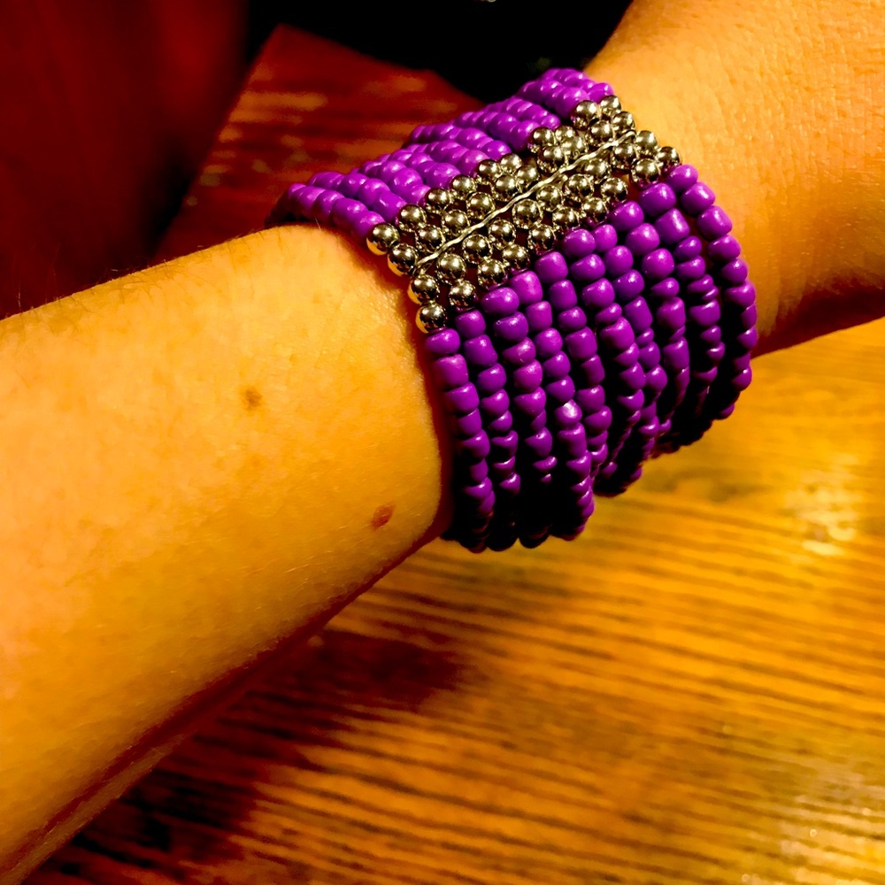 Costume jewelry purple was silver beads